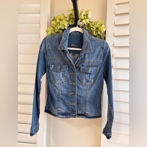 Kut from the Kloth. Helena Denim. Size S. Classic Blue Denim jacket